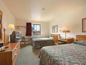 Super 8 By Wyndham Hammond/North Hotel Room photo
